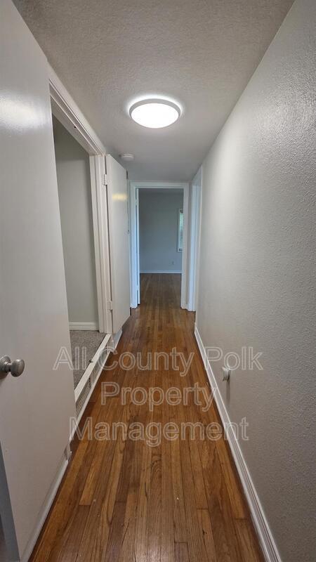 Building Photo - 925 Sikes Blvd