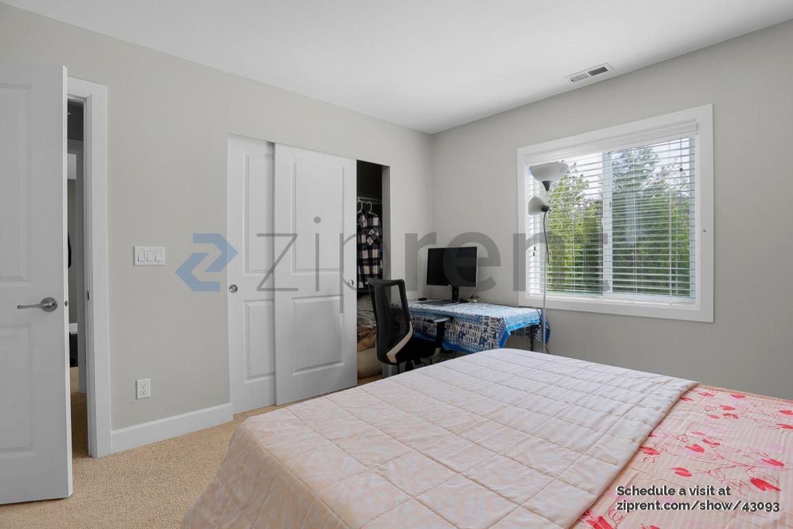 Building Photo - 22711 36th Dr SE
