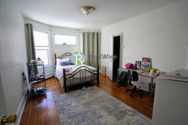 Building Photo - 3 Ashford Ct