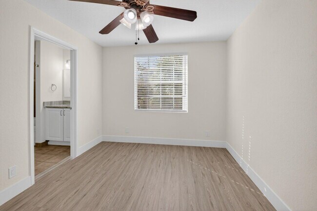 Building Photo - 4801 N Wickham Cir