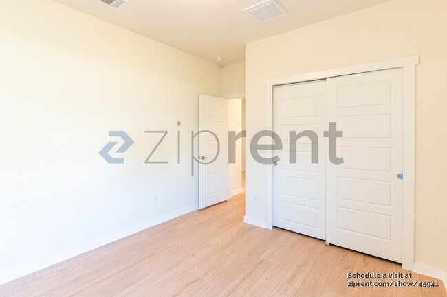 Building Photo - 301 Gidran Trail