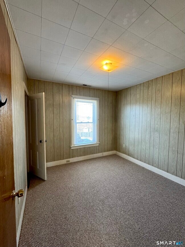 Building Photo - 254 Ward St