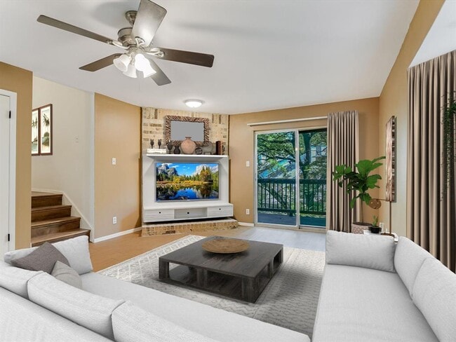 Building Photo - 1704 Waterloo Tr