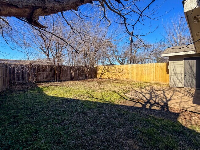 Building Photo - Charming 2 Bed, 1.5 Bath home in Keller