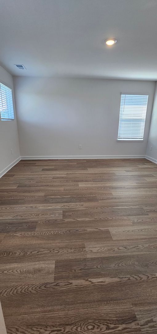 Building Photo - 3 Bed | 2.5 Bath | 2-Car Garage | Brand-Ne...