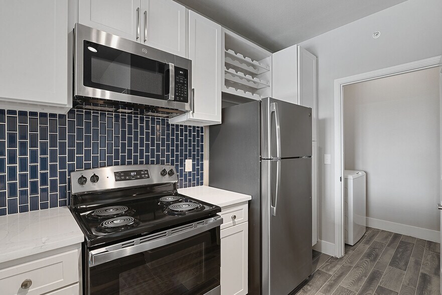 Beacon Lakes 555 FM 646 W Dickinson TX 77539 Apartment Finder