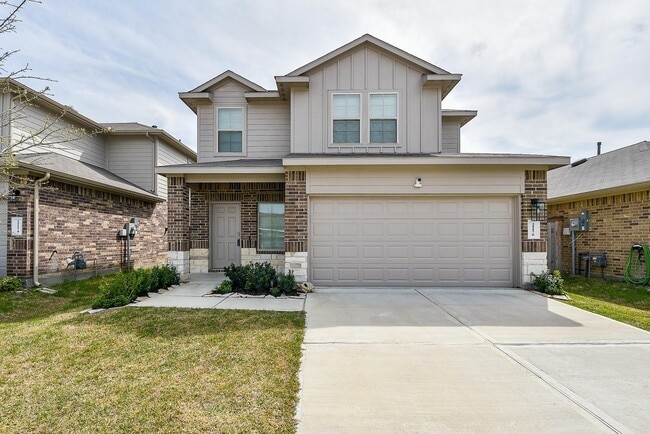 Primary Photo - 21170 Alder Oaks Dr