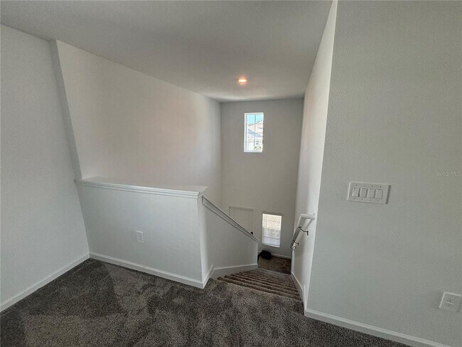 Building Photo - 553 Bell Prairie Cir