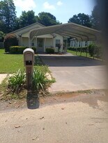 Front - 206 Orchard Way