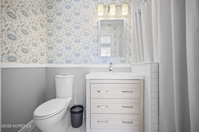 Building Photo - 50 Waverly Pl