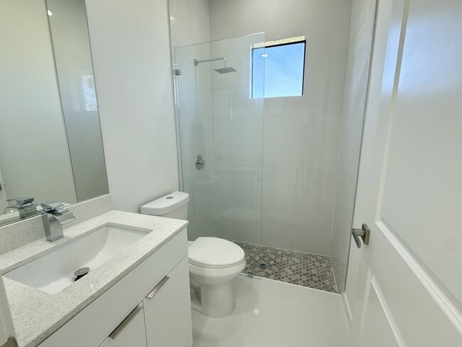 Building Photo - 4238 NW 34th St