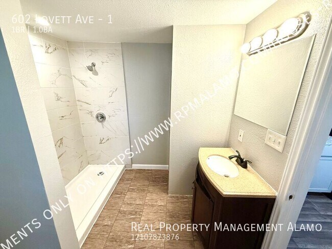 Building Photo - 602 Lovett Ave