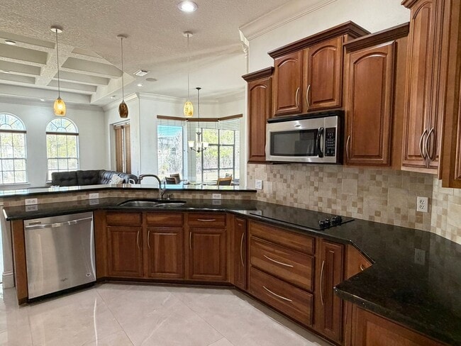 Building Photo - 2006 Pirie Pl