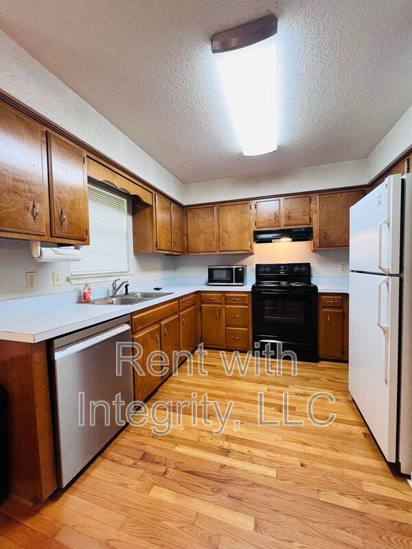 Building Photo - 6444 Cavalcade Trail