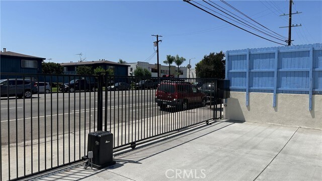 Building Photo - 7728 Laurel Canyon Blvd