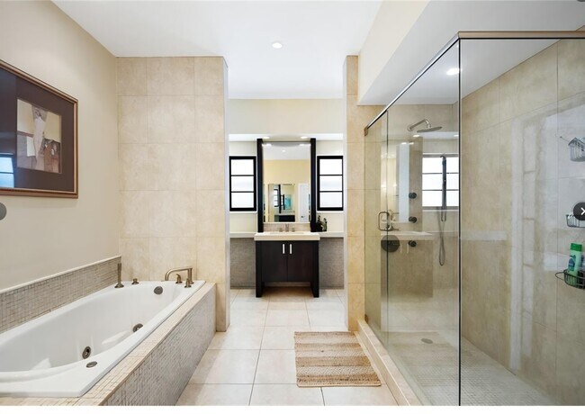 Building Photo - 3430 Galt Ocean Dr