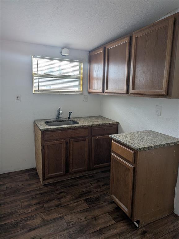 Building Photo - 1651 32nd Ave N