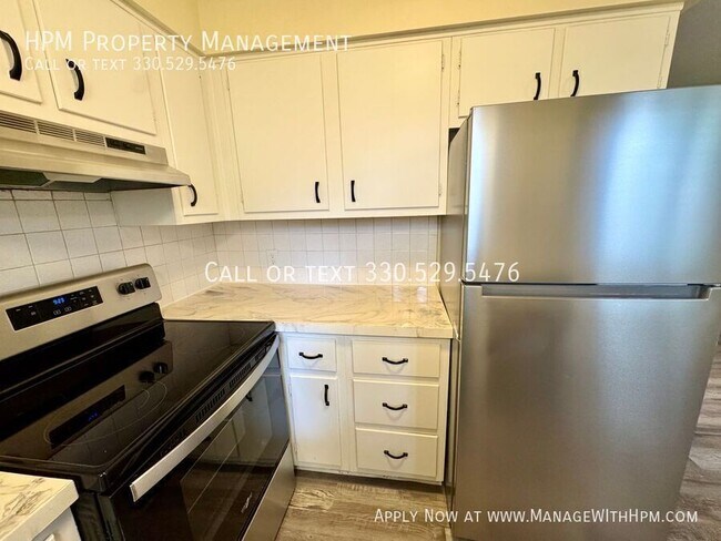 Building Photo - 3741 Woodford Ave NW