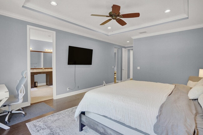 Building Photo - 2005 Foxtail View Ct