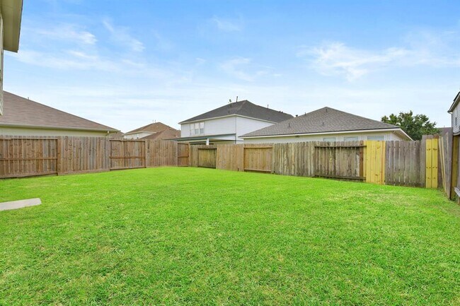 Building Photo - 9820 Lace Flower Way