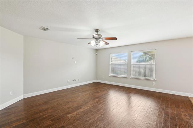 Building Photo - 9897 Dartmouth Dr