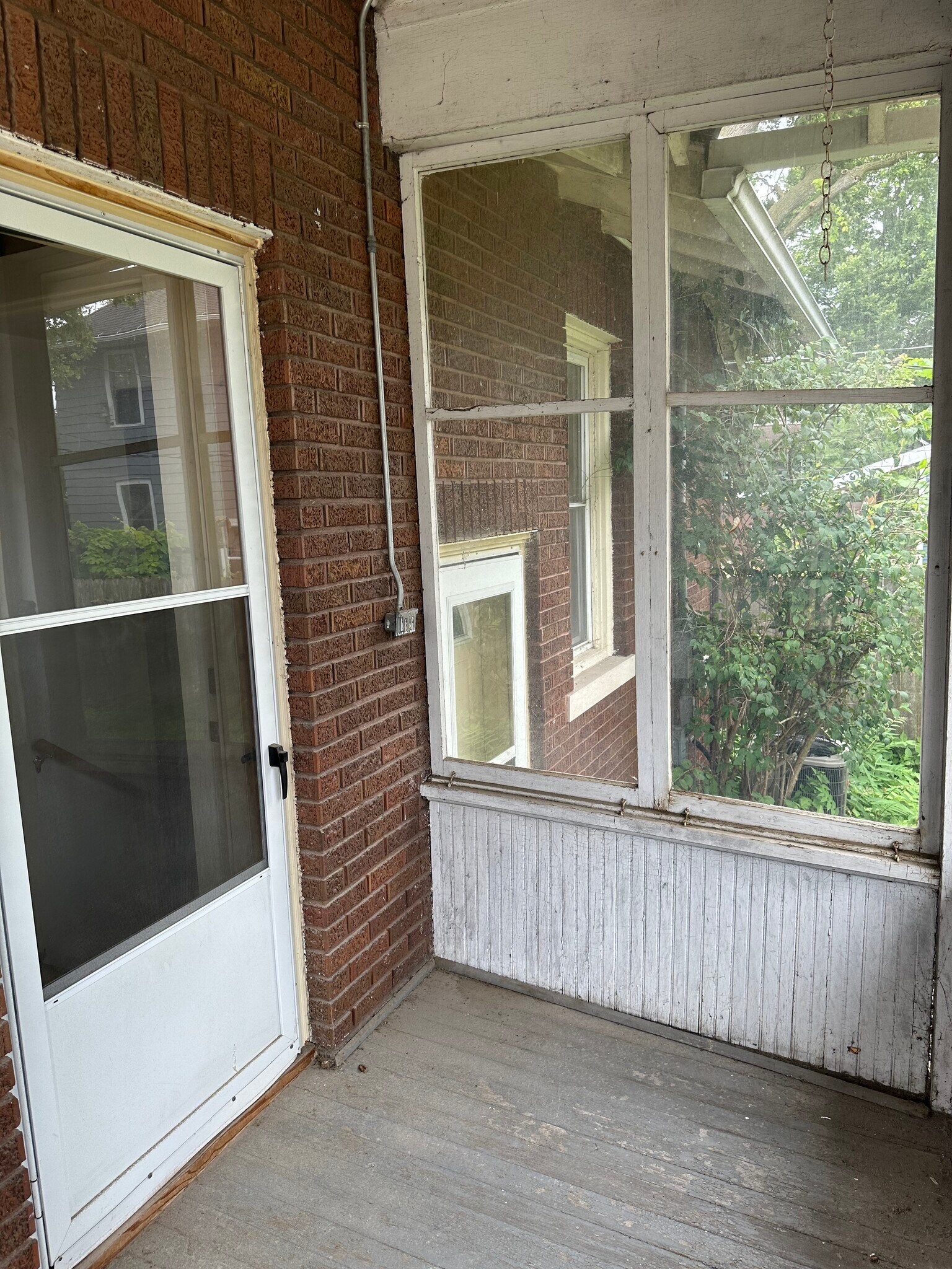 Back porch 2 - 524 W Shore Dr