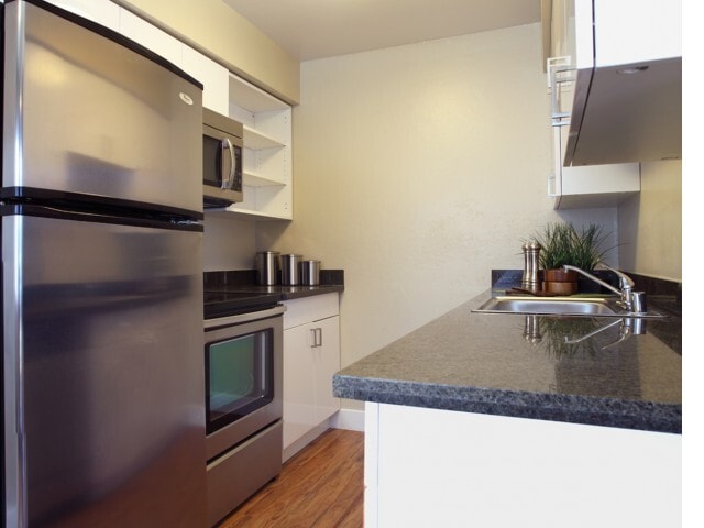 Building Photo - 600 Whisman