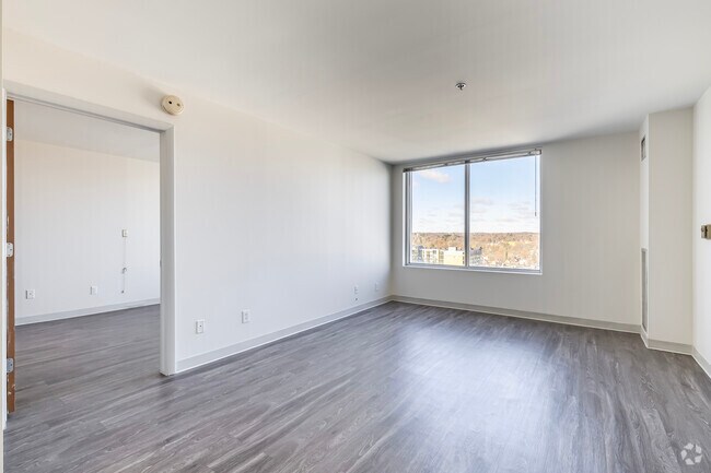 2BD, 2BA - 904SF - Living Room - Courthouse Square - A 55+ Community