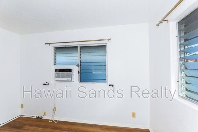 Building Photo - 3331 Hayden St