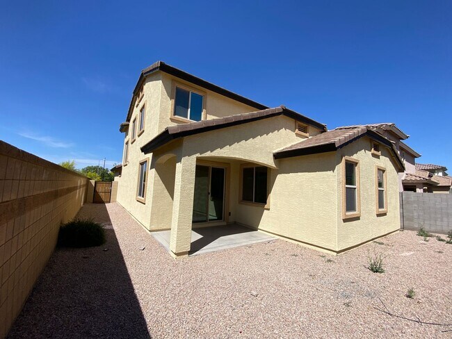 Building Photo - Chandler Gem!