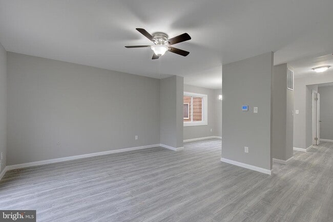 Building Photo - 178 Daimler Dr