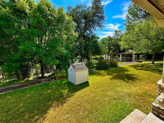 Building Photo - Stunning Riverside Home