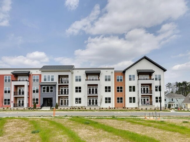 Building Photo - 400 Blackwell Dr