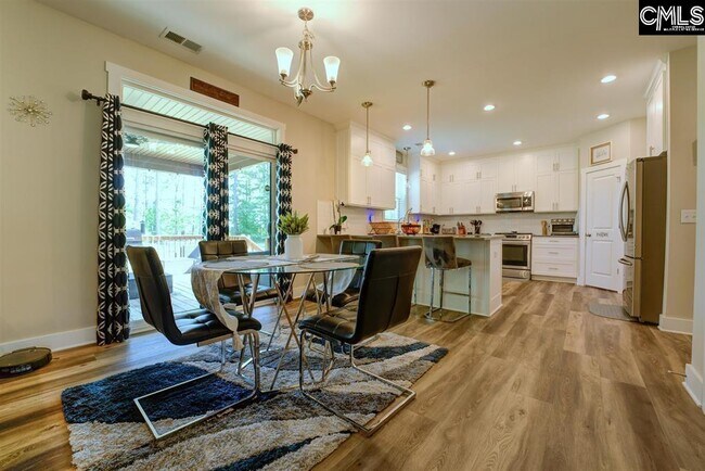 Building Photo - 309 Creek Ridge Loop