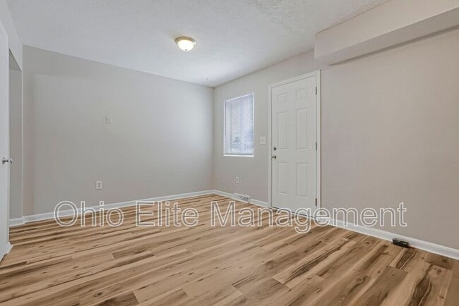 Building Photo - 429 Barnett Rd