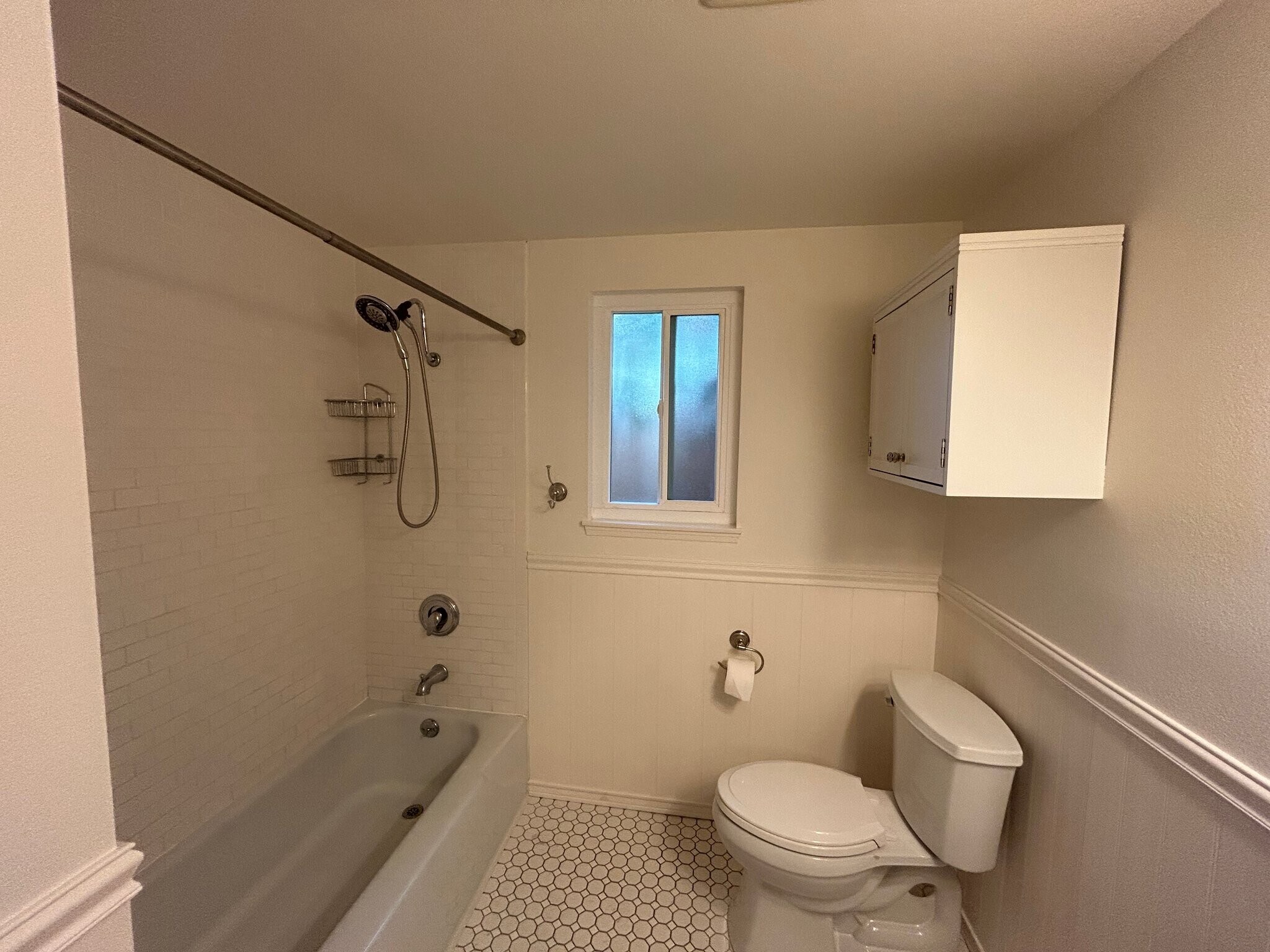 Building Photo - 1916 Felice Dr