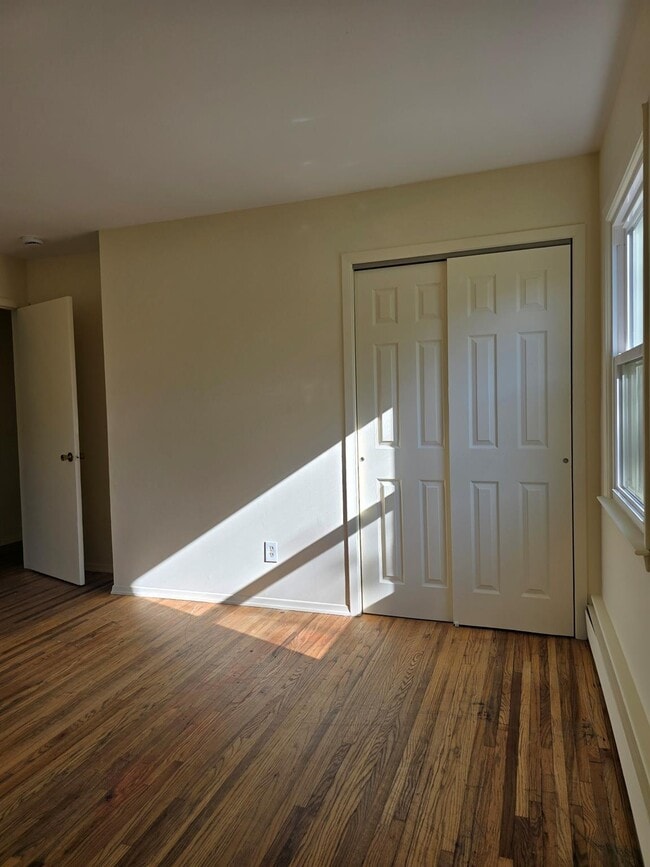 Building Photo - 74 Clifton Pl