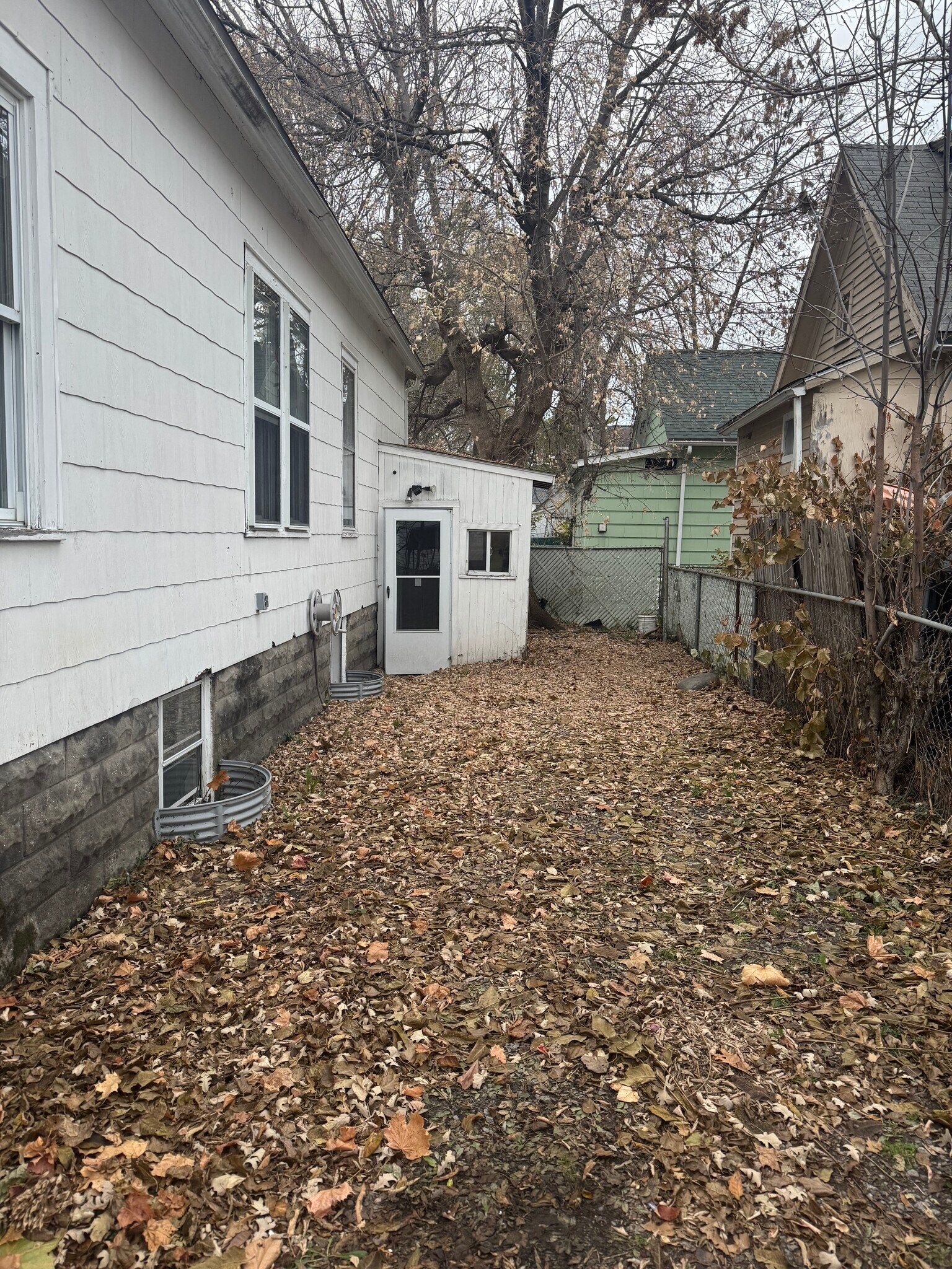 Driveway - 609 11th St