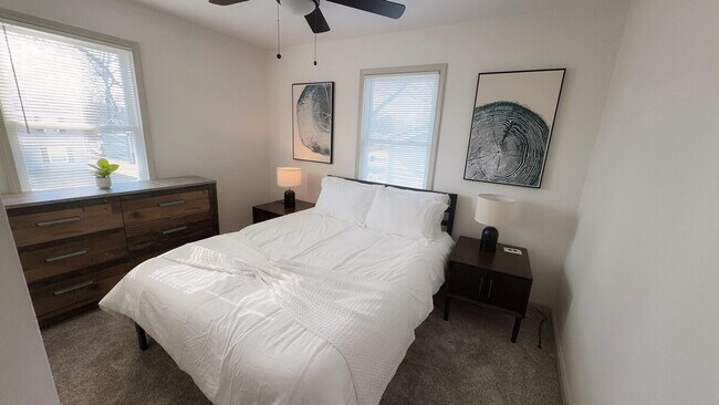 Building Photo - 2260 Danelle Ct