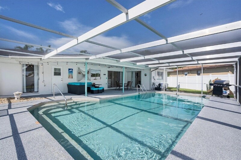 Building Photo - 1014 Darby Dr NW