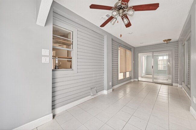 Building Photo - 4410 Wildacres Dr