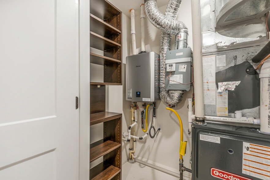 Building Photo - 219 Myrtle Rd