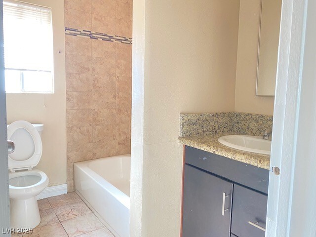 Building Photo - 2204 Isabelle Ave