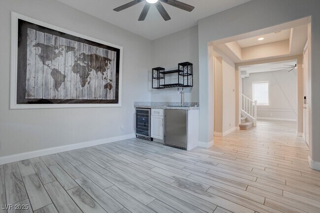 Building Photo - 367 Pollino Peaks St