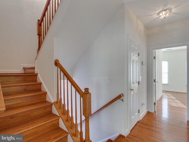 Building Photo - 701 Fitzhugh Way