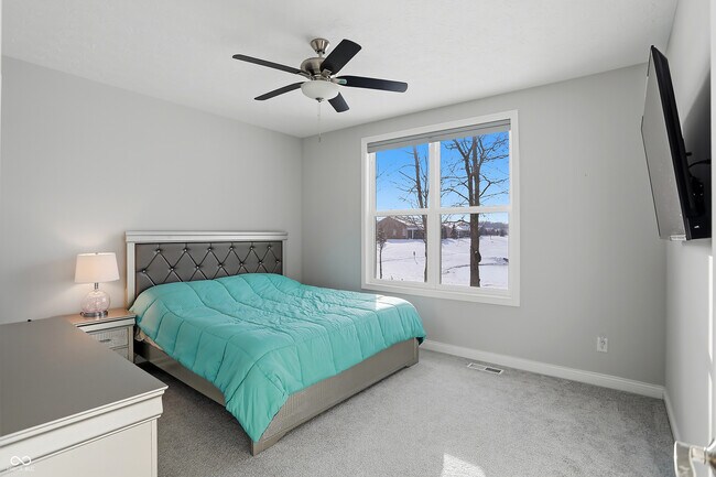 Building Photo - 16067 Loire Valley Dr