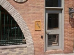 Building Photo - 452 Hanover St