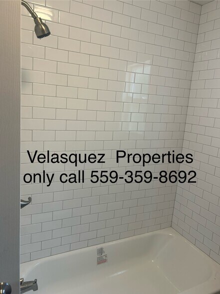 Building Photo - 84 S Villa St