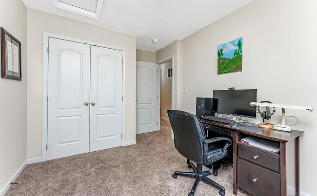 Building Photo - 199 Birds Eye View Dr