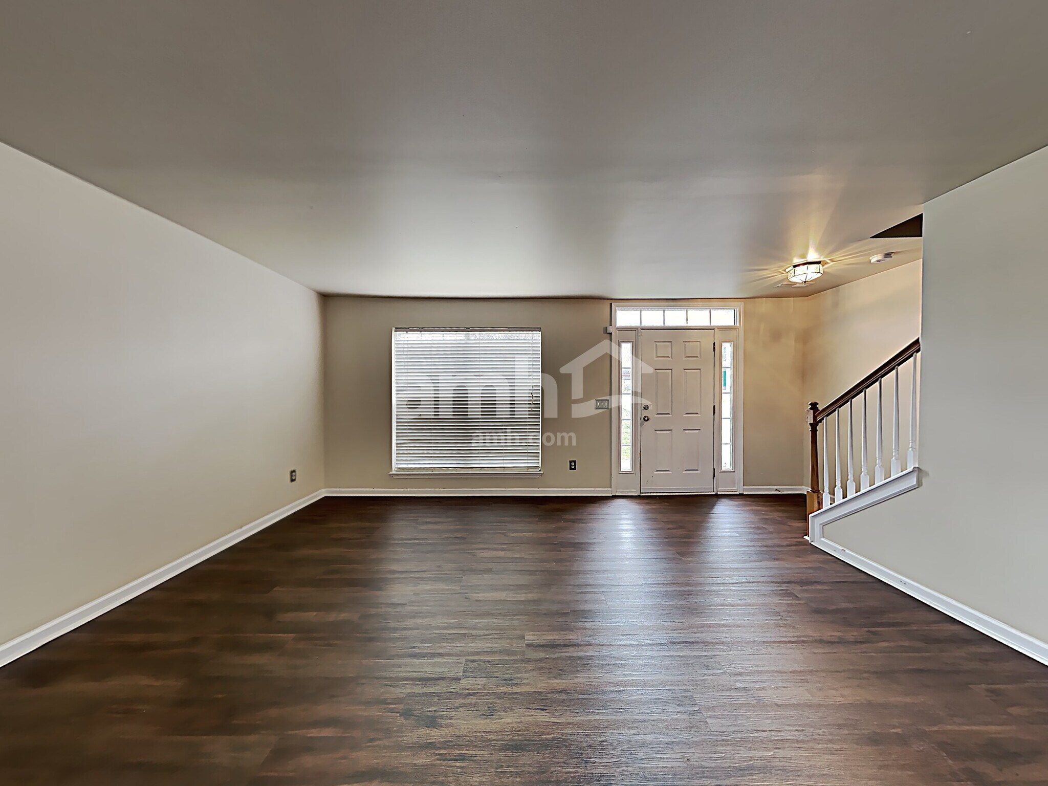 Building Photo - 1616 Harrison Way